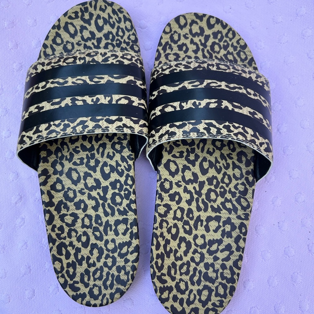 Adidas Ladies Leopard Print Slides